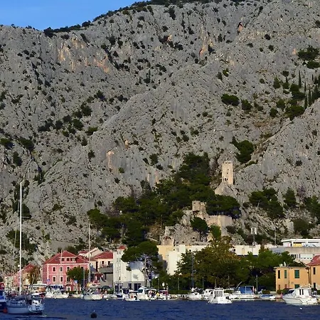 Azure By The Sea Near Omis