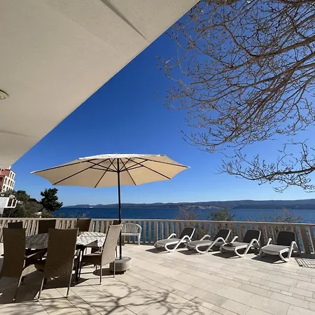Azure By The Sea Near