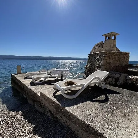 Guest house Azure By The Sea Near Omis